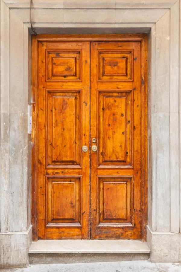 ApartaSuite Deluxe Centro Histórico Ático tranquilo con terrazas a pie de calle Granada Exterior foto