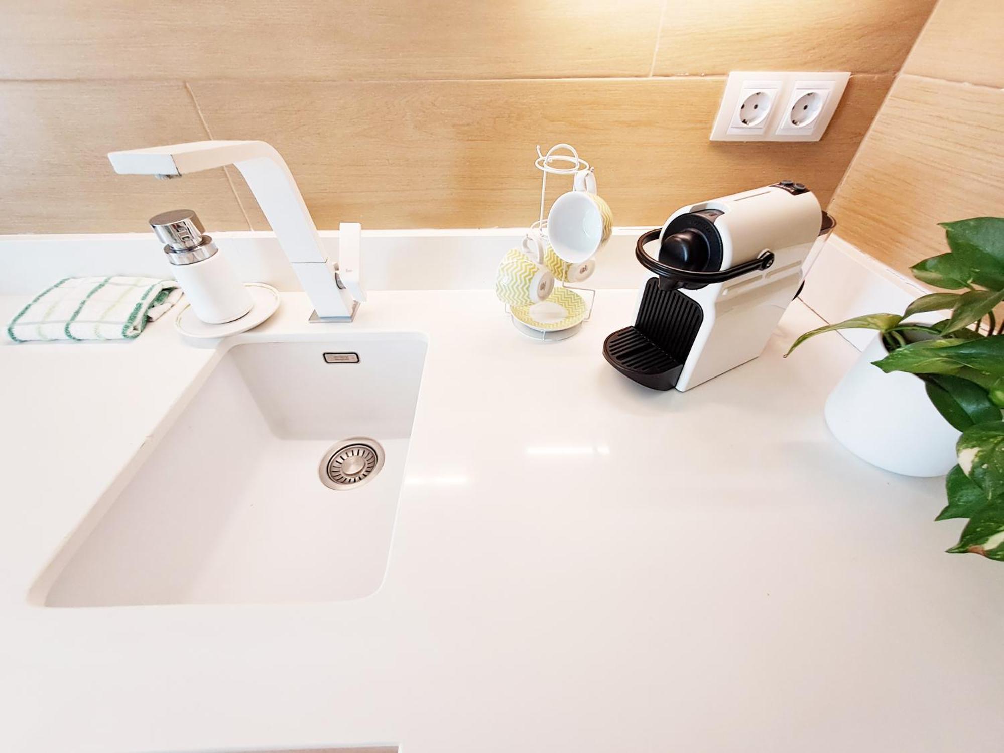 ApartaSuite Deluxe Centro Histórico Ático tranquilo con terrazas a pie de calle Granada Exterior foto