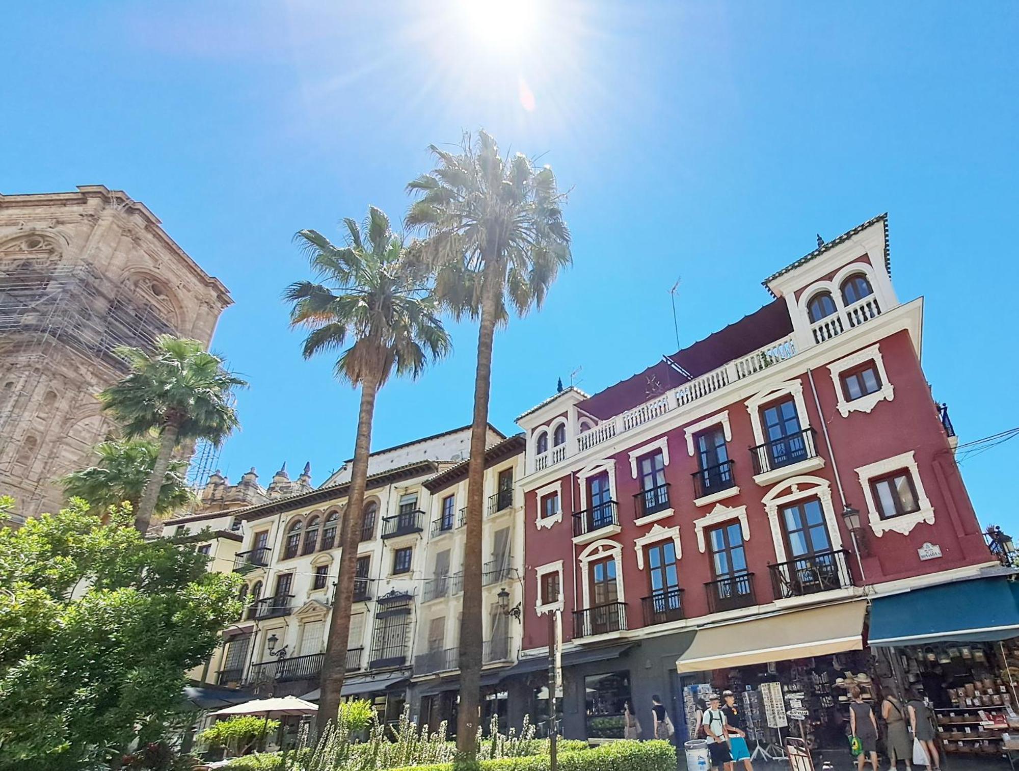 ApartaSuite Deluxe Centro Histórico Ático tranquilo con terrazas a pie de calle Granada Exterior foto